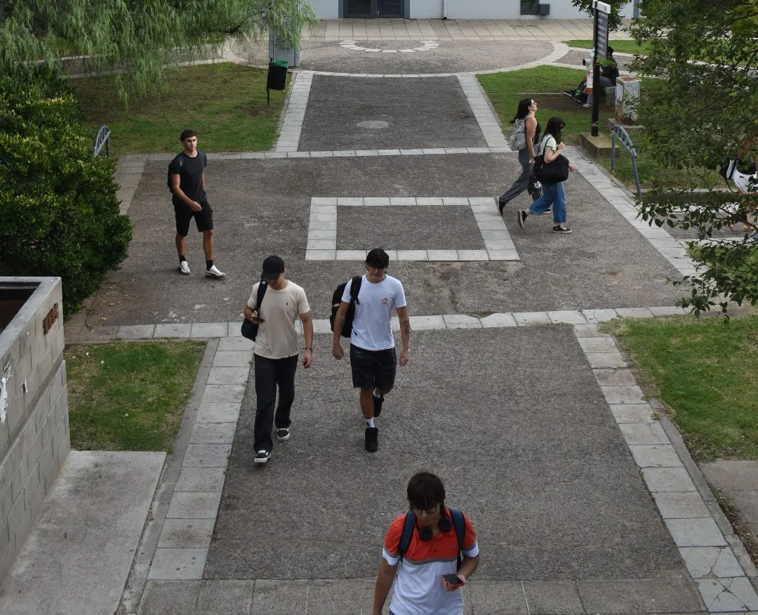 Descripción de la sección Estudiantil